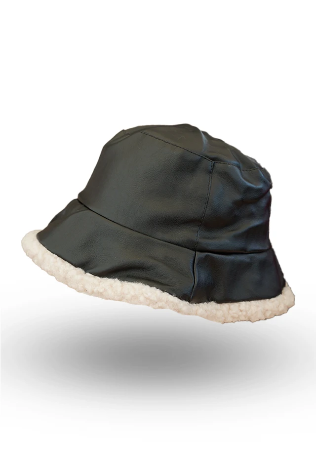 Pălărie tip bucket cu căptușeală din blană